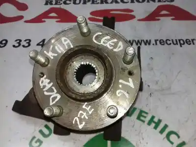 Pezzo di ricambio per auto di seconda mano attacco anteriore destro per kia cee´d active riferimenti oem iam 517162h100  