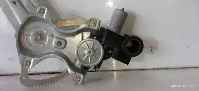 Pièce détachée automobile d'occasion léve glace avant gauche pour toyota c-hr (_x1_) 1.2 (ngx10_) références oem iam 69820f4010  85720f4010