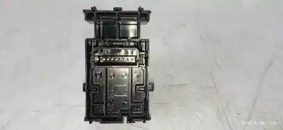 Pièce détachée automobile d'occasion commande de lève vitre arrière droit pour toyota c-hr (_x1_) 1.2 (ngx10_) références oem iam 84810f4030  