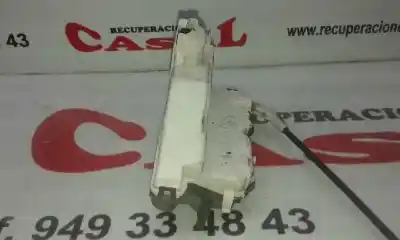 Peça sobressalente para automóvel em segunda mão fechadura da porta dianteira direita por citroen c3 collection referências oem iam 006246 a048069 2212m1810i4