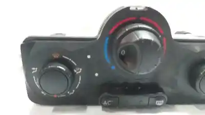 Peça sobressalente para automóvel em segunda mão comando de sofagem (chauffage / ar condicionado)  por renault clio iii authentique referências oem iam 030967w  69597003