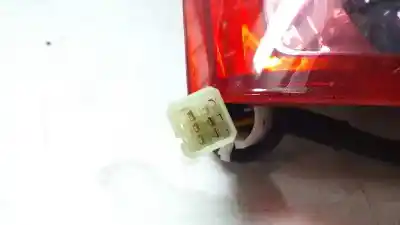 Peça sobressalente para automóvel em segunda mão farolim traseiro esquerdo por suzuki swift azg (nz) 1.2 cat referências oem iam 0283702769  