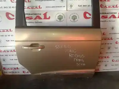Second-hand car spare part rear right door for ssangyong rodius ii 2.0 xdi oem iam references   
