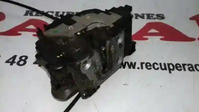 Peça sobressalente para automóvel em segunda mão fechadura da porta dianteira esquerda por renault clio iii confort dynamique referências oem iam 8200300123f  