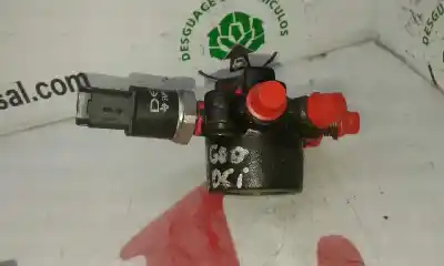 Автозапчасти б/у рампа инжектора за renault clio iii authentique ссылки oem iam 8200057345  