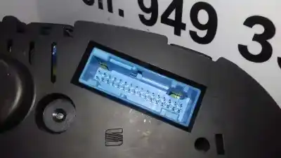 Peça sobressalente para automóvel em segunda mão quadrante por seat leon (1m1) signo referências oem iam 88311292 w01m0920820e 25069902533210