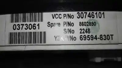 Peça sobressalente para automóvel em segunda mão quadrante por volvo xc90 2.5 t (7 asientos) referências oem iam 8691648  0373061