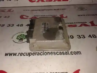 Peça sobressalente para automóvel em segunda mão centralina de motor uce por audi a3 (8l) 1.8 20v referências oem iam 06a906018ak  0261204675