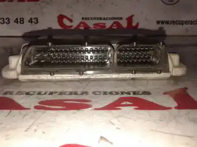 Peça sobressalente para automóvel em segunda mão centralina de motor uce por audi a3 (8l) 1.8 20v referências oem iam 06a906018ak  0261204675