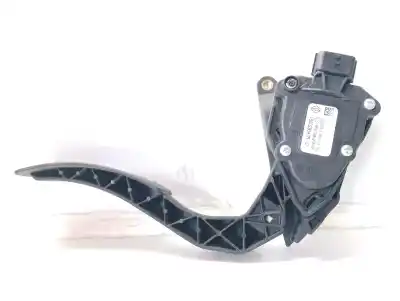 Second-hand car spare part accelerator pedal for renault clio iv 0.9 oem iam references 180029347r
