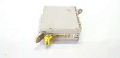 Автозапчасти б/у блок реле/предохранителей за lexus ls (usf4/uvf4) 460 ссылки oem iam 8273050150  744099380w