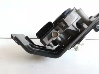 Second-hand car spare part front windshield wiper motor for ssangyong rodius ii 2.0 xdi oem iam references 8611021000  