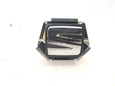 Pezzo di ricambio per auto di seconda mano MANIGLIA ESTERNA DEL CANCELLO per SEAT LEON (5F1)  Riferimenti OEM IAM 5F0827565  5F0827565