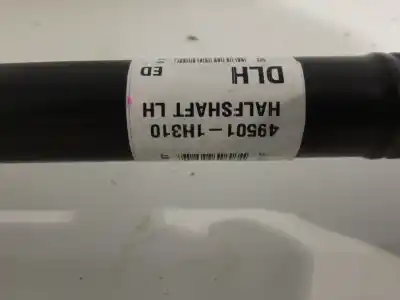 Peça sobressalente para automóvel em segunda mão transmissão dianteira direita por kia cee´d emotion referências oem iam 495011h310  