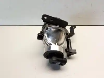 Second-hand car spare part right fog light for kia cee´d 1.4 cat oem iam references 922021h000  