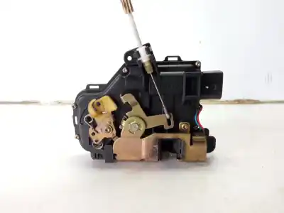 Second-hand car spare part left front door lock for audi a3 (8l) 1.6 ambiente oem iam references   
