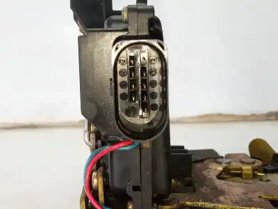 Second-hand car spare part left front door lock for audi a3 (8l) 1.6 ambiente oem iam references   