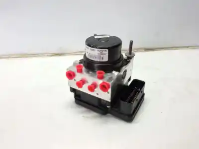 Tweedehands auto-onderdeel abs voor toyota yaris active oem iam-referenties 445400d280