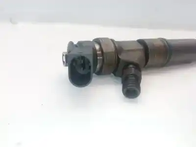 Second-hand car spare part injector for bmw serie 7 (e65/e66) 3.0 turbodiesel cat oem iam references 0445110080  0445110080