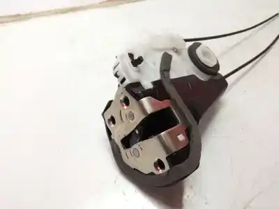 Tweedehands auto-onderdeel achter rechts deurslot voor toyota yaris active oem iam-referenties u2014110