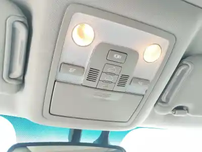 Second-hand car spare part interior light for kia sportage emotion 4x4 oem iam references 928003u010ed 928003w010ed 928003u000