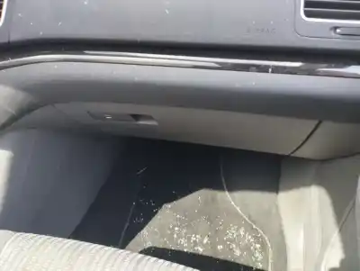Автозапчастина б/у бардачок для seat alhambra (711) 1.4 16v tsi посилання на oem iam 7n1857114 nk3  7n1857101