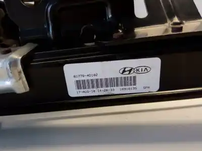 Gebrauchtes Autoersatzteil zentraler torschliessmotor zum kia carnival 2.9 crdi vgt active oem-iam-referenzen 817704d102  