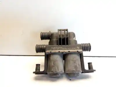 Peça sobressalente para automóvel em segunda mão válvula de controle do calefactor de agua por bmw x5 (e53) 4.4i automático referências oem iam 64128374995  