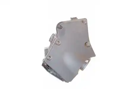 Second-hand car spare part air filter for audi q5 (8r) 3.2 fsi oem iam references 8r0129618f