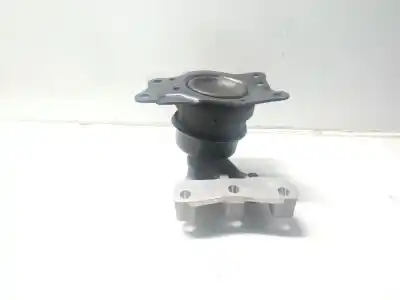 Second-hand car spare part engine support for skoda spaceback (5h) active oem iam references 6r0199167  6r0 199 167 ab