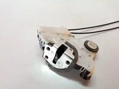 Tweedehands auto-onderdeel deurslot rechts voor voor toyota yaris active oem iam-referenties 