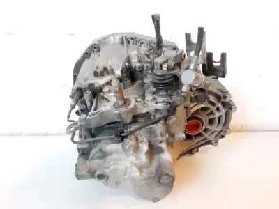 Recambio de automóvil de segunda mano de caja cambios para renault megane ii berlina 3p 1.9 dci diesel 120 cv / 88 kw referencias oem iam nd0002 nd0002a110393 8200156391