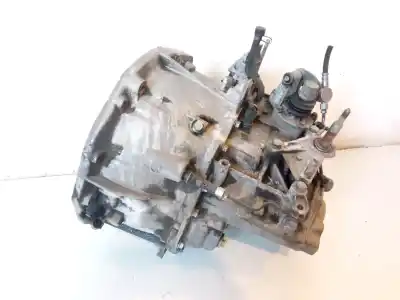 Recambio de automóvil de segunda mano de caja cambios para renault megane ii berlina 3p 1.9 dci diesel 120 cv / 88 kw referencias oem iam nd0002 nd0002a110393 8200156391