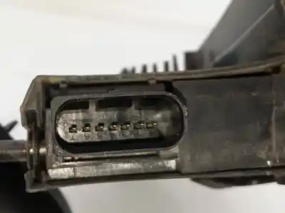 Pezzo di ricambio per auto di seconda mano serratura porta anteriore sinistra per citroen c4 picasso ii 1.2 thp 130 riferimenti oem iam 9810310380  9660525480