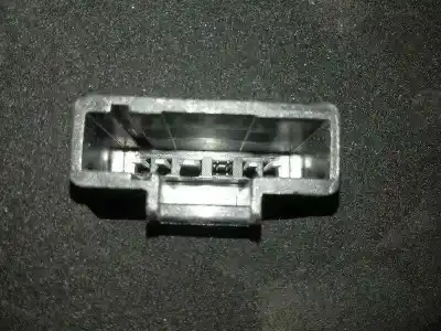 Pezzo di ricambio per auto di seconda mano lampada posteriore sinistra per dacia sandero ambiance riferimenti oem iam 8200734825  