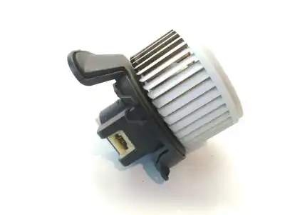 Pezzo di ricambio per auto di seconda mano motore di riscaldamento per opel corsa e 120 aniversario ecoflex riferimenti oem iam 13335075