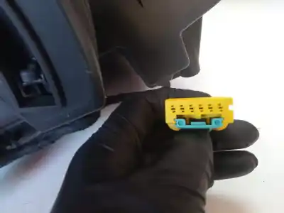Автозапчастина б/у бардачок для seat leon sc (5f5) i-tech ecomotive посилання на oem iam 5f1857095f  5f1857095