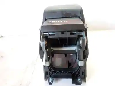 Автозапчастина б/у центральний подлокник для seat leon sc (5f5) i-tech ecomotive посилання на oem iam 5f0863243  5f0864207b