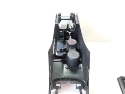 Автозапчастина б/у центральний подлокник для seat leon sc (5f5) i-tech ecomotive посилання на oem iam 5f0863243  5f0864207b
