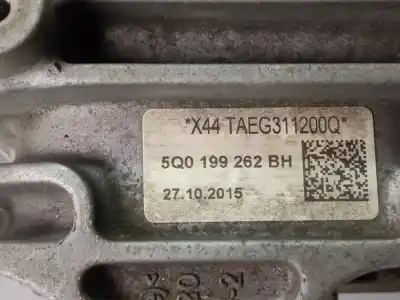 Second-hand car spare part right engine support for seat leon sc (5f5) i-tech ecomotive oem iam references 5q0199262bh  5q0199262bh