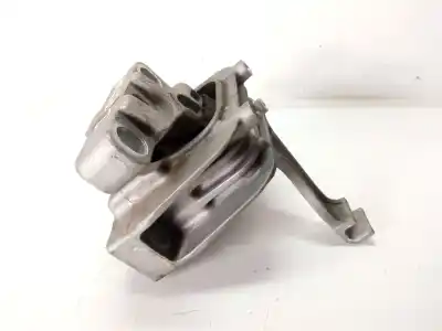 Second-hand car spare part right engine support for seat leon sc (5f5) i-tech ecomotive oem iam references 5q0199262bh  5q0199262bh