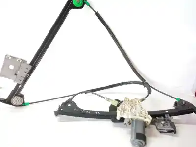 Tweedehands auto-onderdeel REGELAAR LINKS VOORRUIT voor PEUGEOT 206 BERLINA  OEM IAM-referenties 9221Y3  105770101