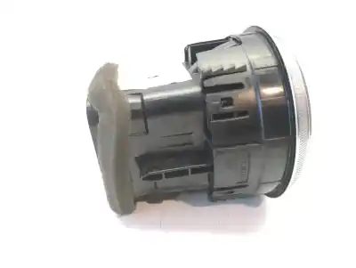 Автозапчастина б/у аераційна решіта для audi a3 (8v) ambiente посилання на oem iam 8v0820901a  