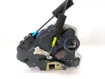 Pezzo di ricambio per auto di seconda mano SERRATURA PORTA ANTERIORE DESTRA per LEXUS RX 300 (MCU35)  Riferimenti OEM IAM 6903048070  6903048070