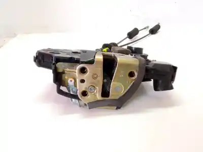 Pezzo di ricambio per auto di seconda mano serratura porta anteriore destra per lexus rx 300 (mcu35) luxury riferimenti oem iam 6903048070  6903048070