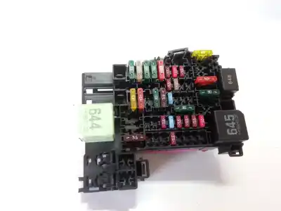 Peça sobressalente para automóvel em segunda mão caixa de fusíveis e relés por seat ibiza (kj1) xcellence referências oem iam 2q0937615a