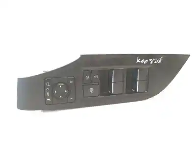 İkinci el araba yedek parçası SOL ÖN PENCERE ANAHTARI için TOYOTA RAV 4  OEM IAM referansları 8404042030  