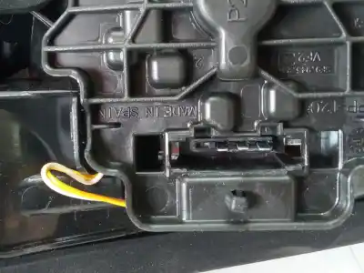 Second-hand car spare part left tailgate light for seat leon sc (5f5) i-tech ecomotive oem iam references 5f9945307b  5f9945307b