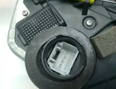 Second-hand car spare part left front door lock for lexus rc 300h oem iam references 6904053100  