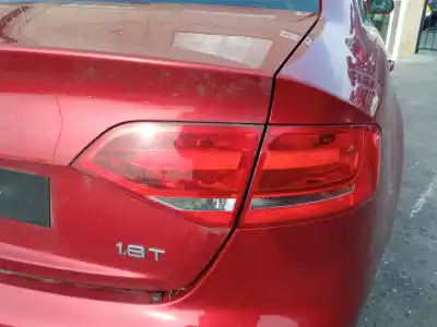 Автозапчасти б/у ПРАВЫЙ ЗАДНИЙ ФОНАРЬ за AUDI A4 BERLINA (B8)  ссылки OEM IAM 8K5945096D  